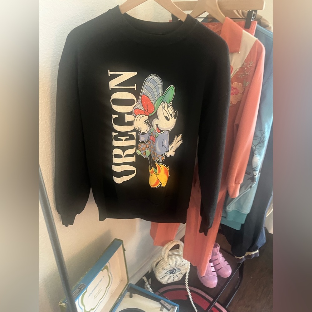 𝕧𝕚𝕟𝕥𝕒𝕘𝕖 disney unlimited black minnie sweatshirt